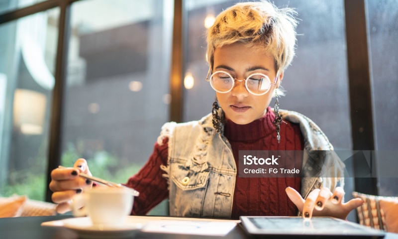 币圈中的砸盘是什么意思？比特币砸盘和洗盘的区别